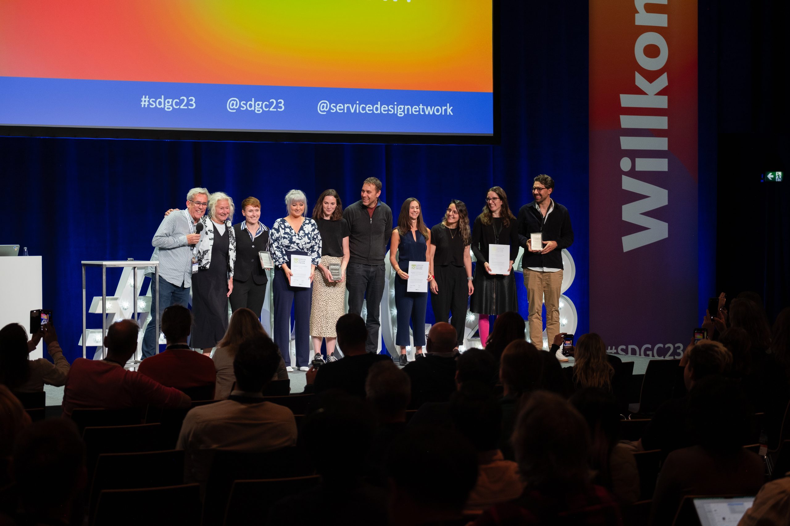 Empowering Change & Innovation: Service Design Global Conference 2023 The Service Design Award, curated by the Service Design Network, is the first international service design award to recognise the service design community's achievements in both the public and private sectors.