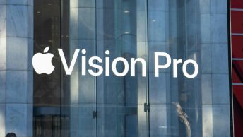 Apple Vision Pro Discontinued: Analyzing the Warning Signs in Spatial Computing Apple Vision Pro discontinued production